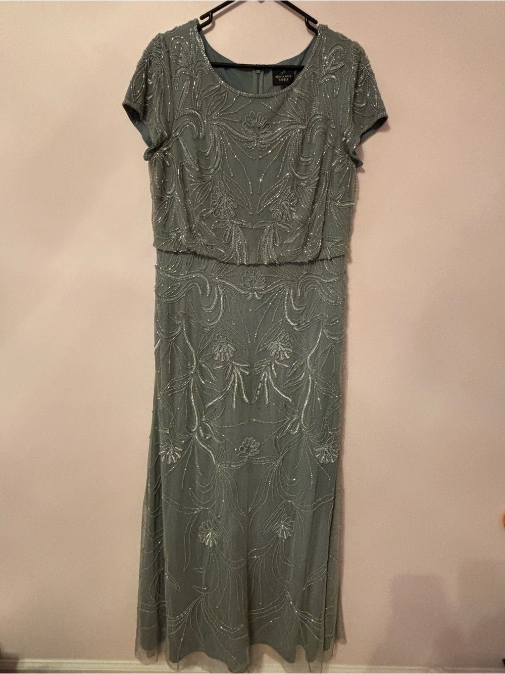 Adrianna Papell Women's Long Beaded Sage Green Evening Gown Dress Size 14